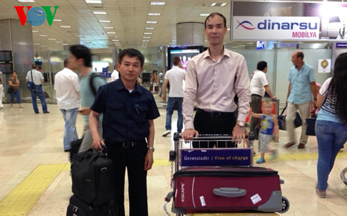 As many of 1,328 Vietnamese worker return home from Libya